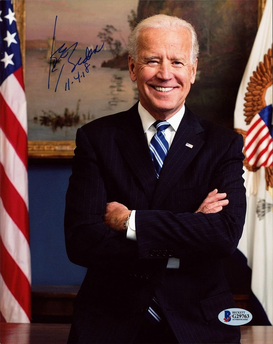 Joe Biden Autographed Signed 8x10 Photo President "11-14-18" Beckett BAS # (1 of 1)