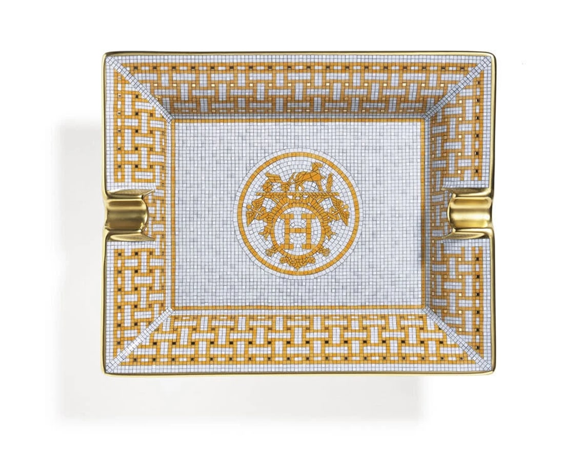 NEW HERMES MOSAIQUE AU 24 GOLD ASHTRAY #P026096P BRAND NIB: Condition: New: A brand-new, unused, unopened, undamaged item (including handmade items). See the seller's listing for full details. ,Origin: Limoges,Antique: No,Shape: Rectangle,Occasion: All Occasio