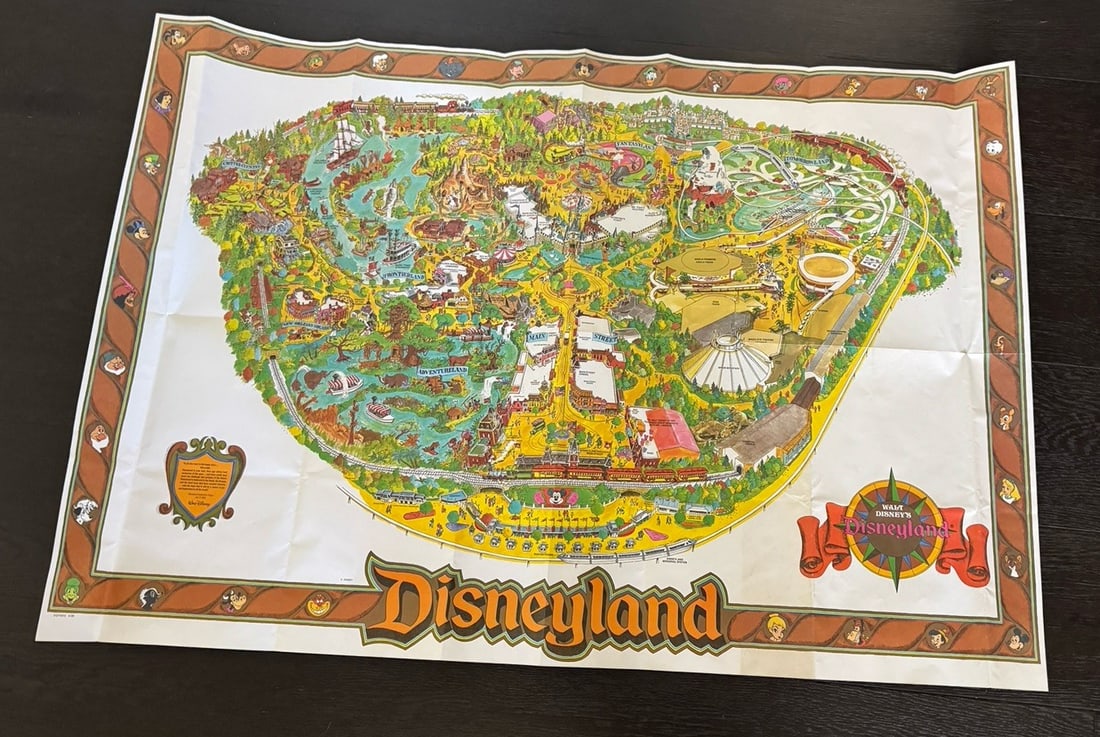 Vintage Disneyland Wall Large Map Walt Disney 29" X 43" Poster Guide 1989 (1 of 1)