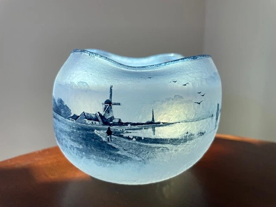 Early Daum Nancy Etched Enameled Opalescent vase, Dutch Landscape: Condition: Used,Origin: French,Antique: Yes,Pattern: Dutch Landscape,Type of Glass: Hand Blown Glass,Signed: Yes,Color: Blue,Material: Glass,Year Manufactured: 1900,Subject: Landscape,Brand: Daum,Type