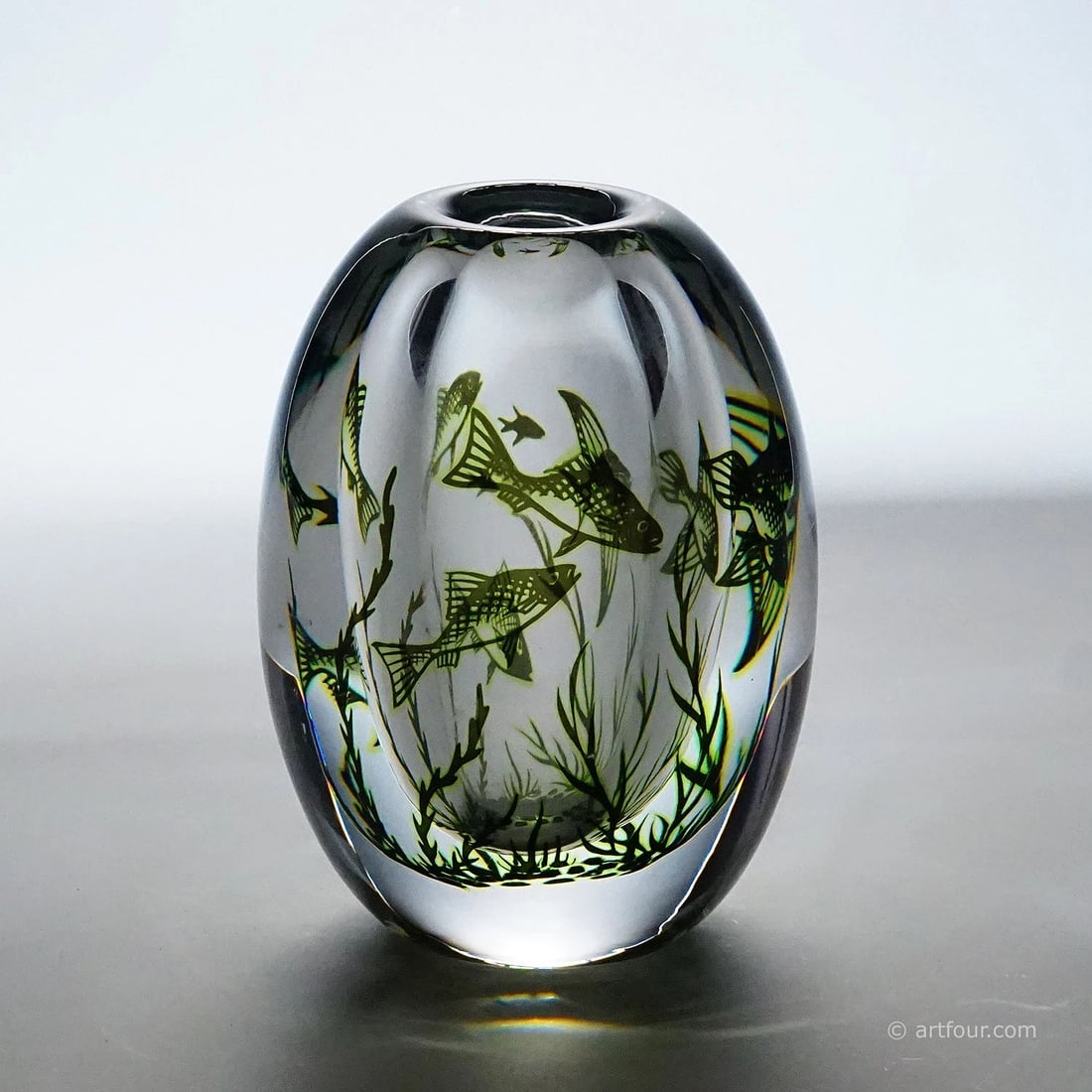 Vintage Fish Graal Vase by Edward Hald for Orrefors, Sweden 1963: height: 5.91 inchesdiameter: 4.13 inches.Condition: Used,Brand: ArtGlass,Type: Vase