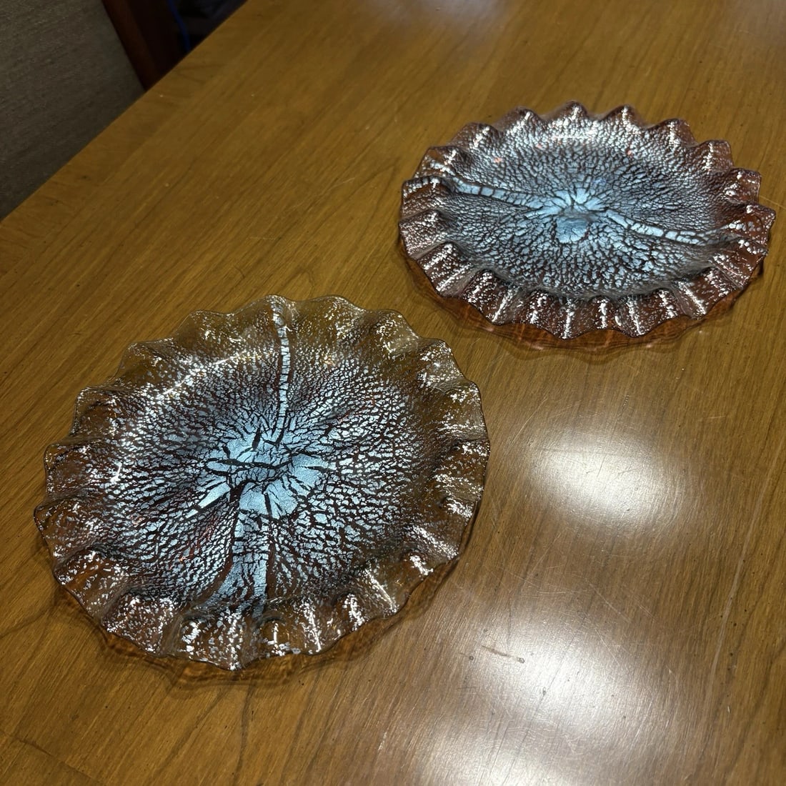 A+ BEST ART GLASS PR PLATES HAND BLOWN RUFFLED POLISHED PONTIL LOETZ ? MUST SEE: BETWEEN 8 1/2” INCHES TO 8 3/4” INCHES.Condition: Used: An item that has been used previously. The item may have some signs of cosmetic wear, but is fully operational and functions as inte