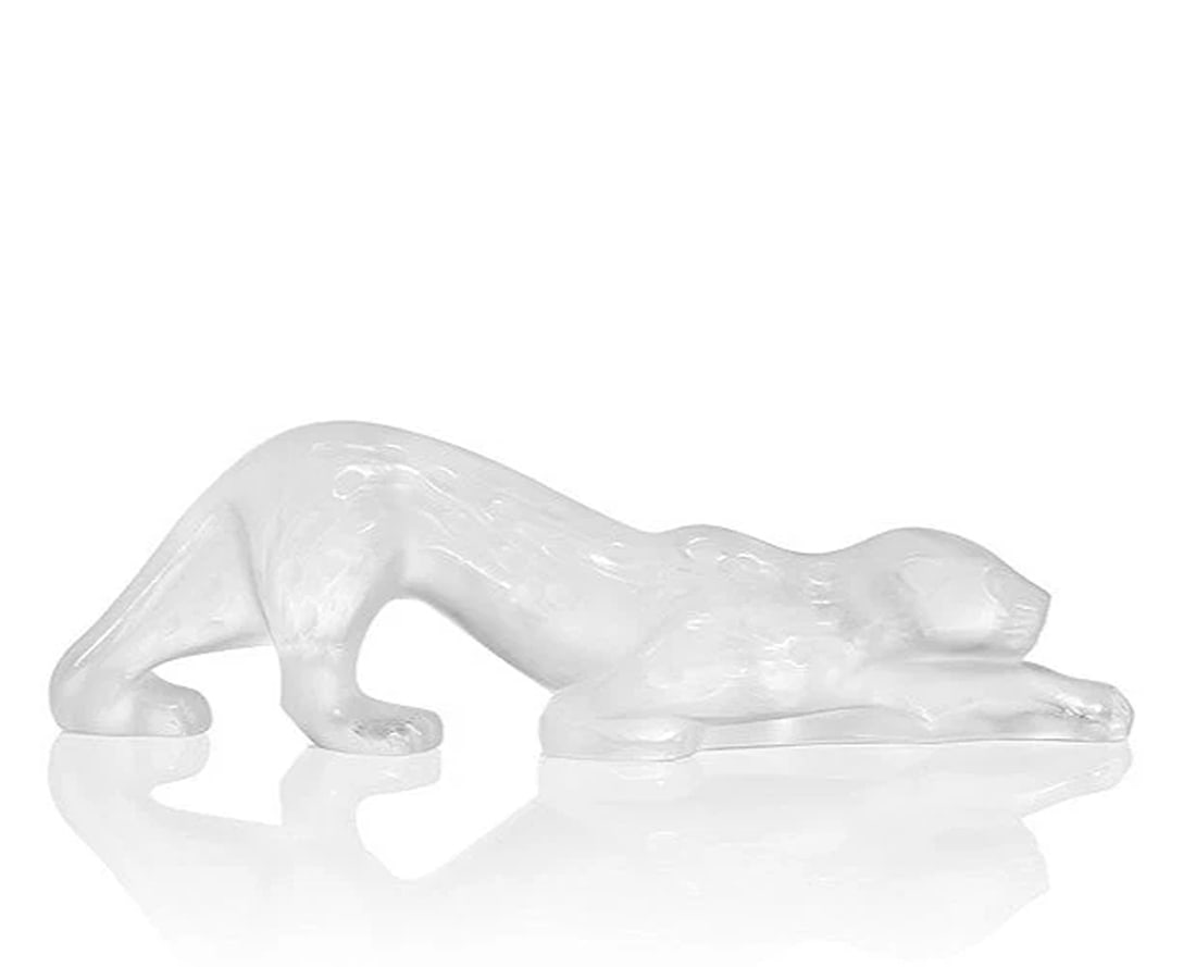 Lalique Zeila Panther Small Sculpture Clear Crystal Ref. 1405200- Official: Lalique Zeila Panther Small Sculpture Clear Crystal Ref. 1405200- OfficialClear CrystalDimensions: H 6.2 x L 21 x l 4.5 cmHandcrafted in France