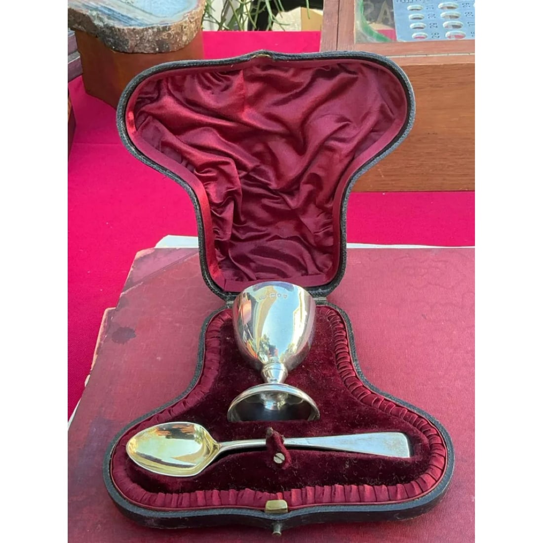 Sterling .925 English Egg Cup And Spoon: n leather carry case. Spoon is 4.75 inches and egg cup is 2.75 inches. Last photo shows weight of cup only.