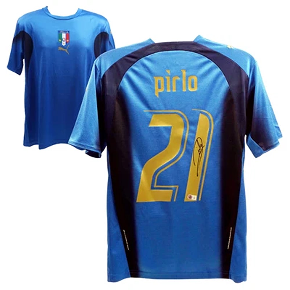 Andrea Pirlo Signed Italy FC Home Soccer Jersey #21 with Beckett Witness: Player: Andrea Pirlo,Sport: Soccer,Signed: Yes,Autograph Authentication: Beckett Authentication Services (BAS),Product: Jersey,Team: Italy FC