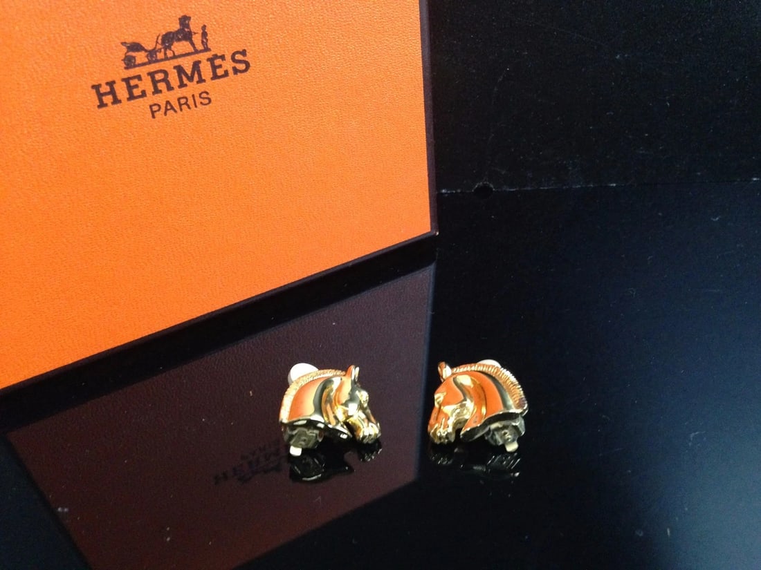 Auth Hermes gold Earring horse motif Ladies 6J140130S" (1 of 8)