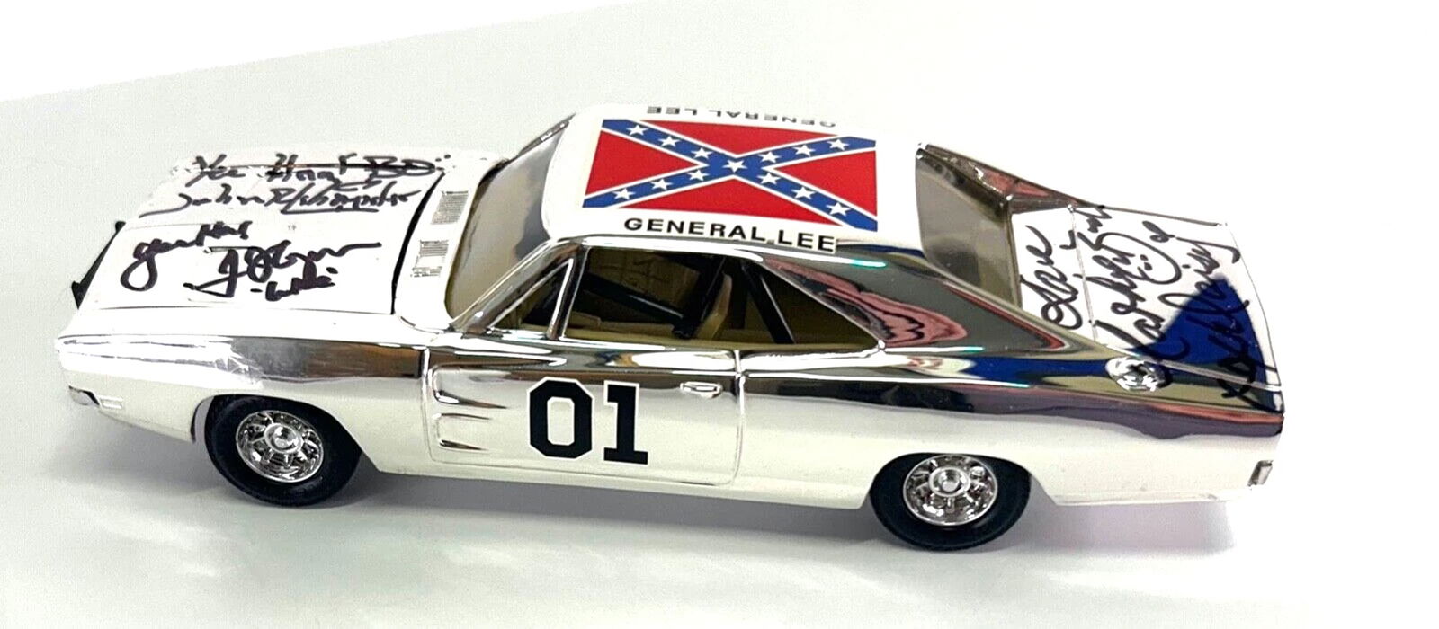 WOPAT BACH SCHNEIDER 1:25 Signed Chrome General Lee Dukes of Hazzard Car JSA COA: Industry: Television,Signed by: Catherine Bach Tom Wopat John Schneider,Autograph Authentication: James Spence (JSA),Object Type: Car,Original/Reproduction: Original,Show: Dukes of Hazzard,Modified It