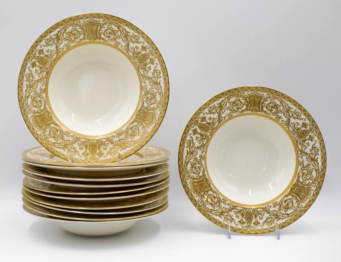 Set of 12 Royal Worcester Embassy White & Gold Rim Soup Bowls (1 of 9)