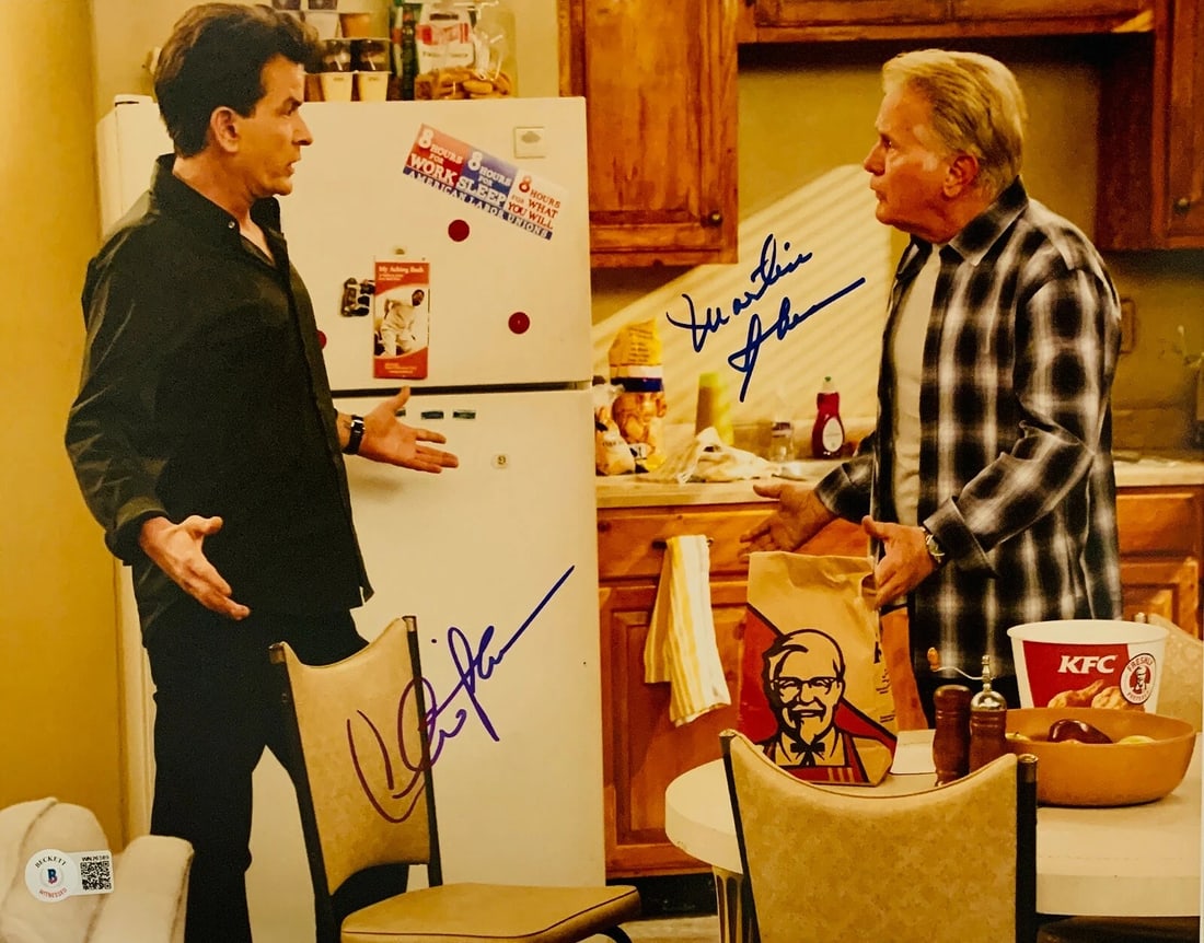 Martin Sheen Charlie Sheen Signed 11x14 Photo Two and A Half Men Beckett BAS: Original/Reproduction: Original,Object Type: Photo,Signed by: Charlie Sheen Martin Sheen,Autograph Authentication: Beckett,Industry: Television,Show: Two and A Half Men