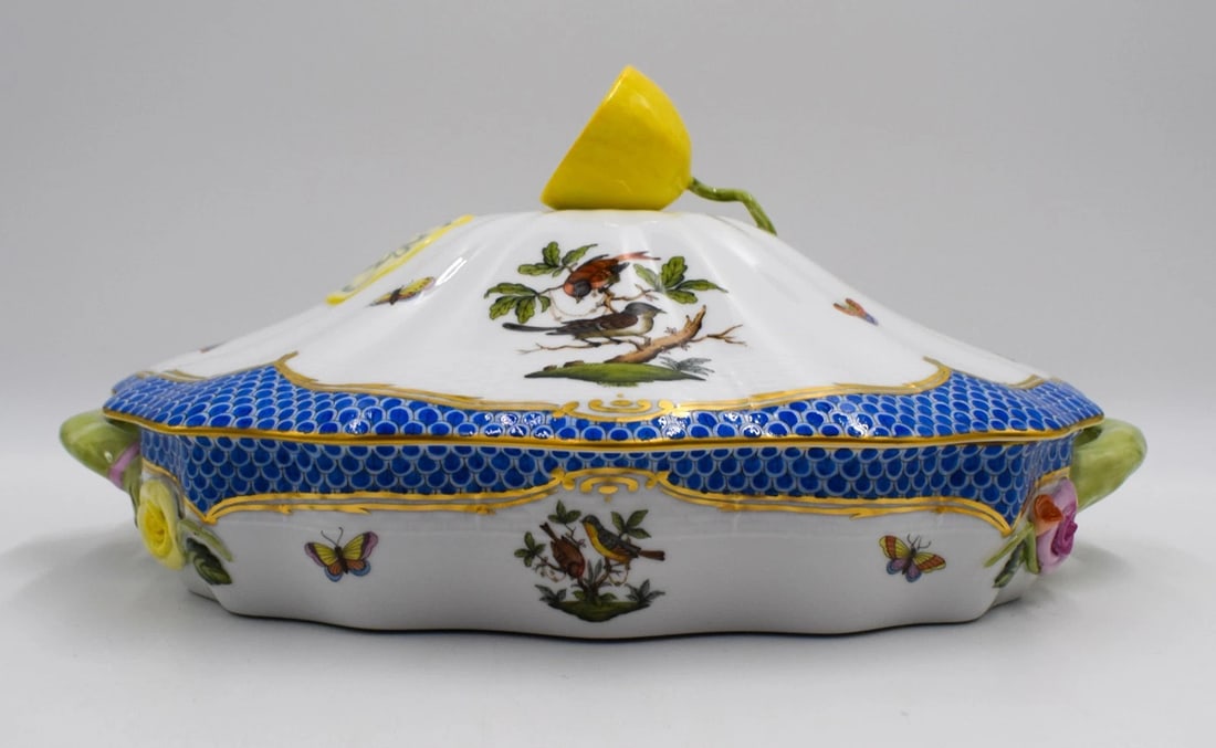 Herend Rothschild Bird Blue Border Covered Veg w/Lemon Finial (1 of 9)