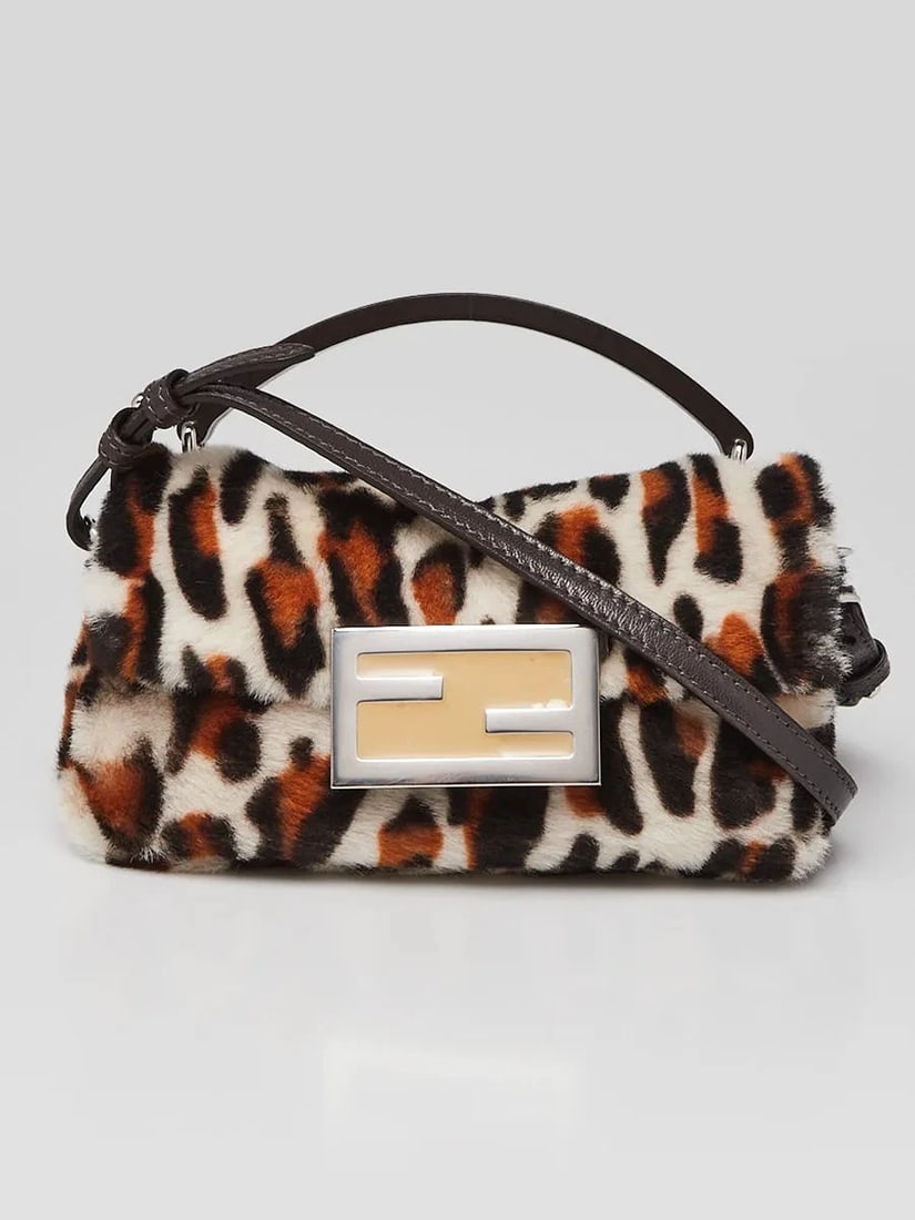 Fendi White/Brown/Black Leopard Print Calf Hair Baguette Crossbody Phone Bag ...: Condition: Pre-owned - Good,Brand: Fendi,Exterior Material: Fabric,Style: Crossbody Bags,Everyday Bags,Exterior Color: Brown,Black,White,Department: Women