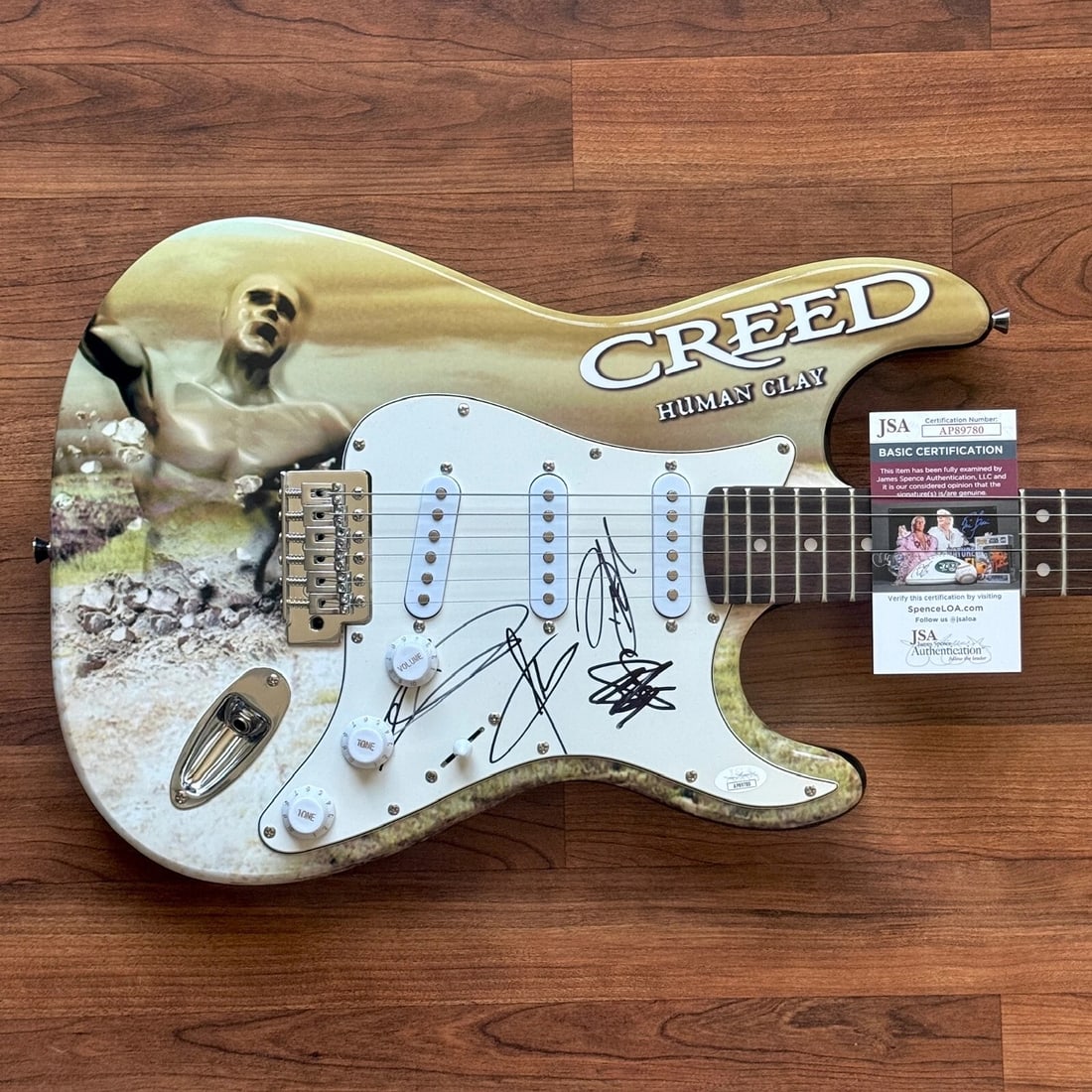 CREED: Scott Stapp, Mark Tremonti, Scott Phillips & Brian Marshall Signed Custom Guitar (JSA COA): Industry: Music,Object Type: Guitar & Guitar Pick,Original/Reproduction: Original,Signed: Yes,Autograph Authentication: James Spence (JSA)