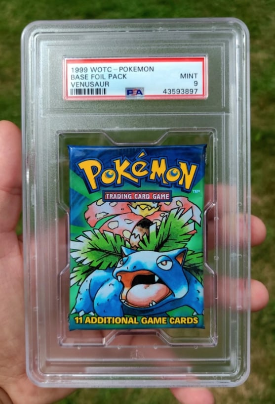 1999 WOTC Pokemon Base Booster Foil Pack PSA 9 Sealed Venusaur TCG (1 of 1)