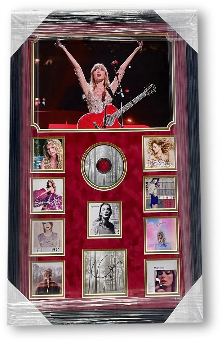 Taylor Swift Signed Autographed CD Cover Custom Framed w/ Multiple Photos JSA: Object Type: CD & Booklet,Industry: Music,Original/Reproduction: Original,Autograph Authentication: James Spence (JSA),Signed: yes,Player: Taylor Swift