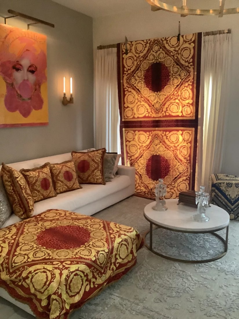 SET OF 4 PILLOWS CUSTOM MADE ATELIER VERSACE RED GOLD VELVET BAROQUE UPOLSTERY: Condition: Pre-owned: An item that has been used or worn previously. See the seller’s listing for full details and description of any imperfections. ,Brand: Versace,Type: Decorative Pillow,Color: Re