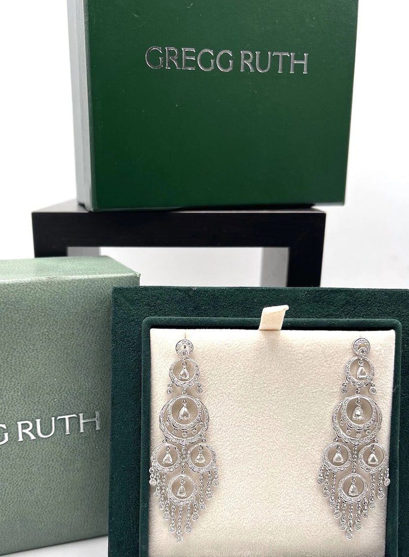 OUTSTANDING GREGG RUTH 3.32 ctw DIAMONDS 18k W/G CHANDELIER EARRINGS ORIG. BOX (1 of 10)