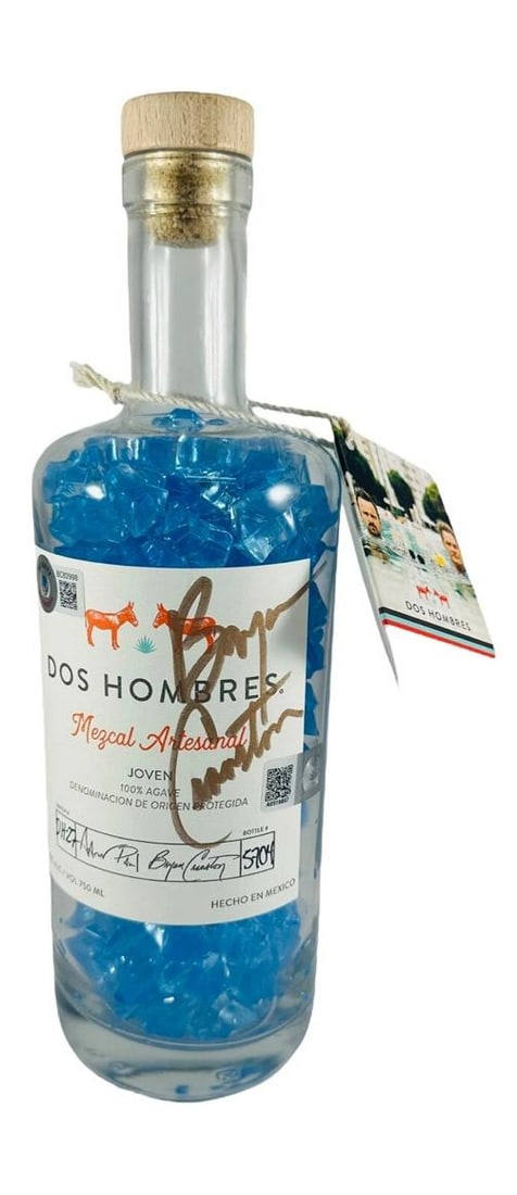 Bryan Cranston Signed Dos Hombres Bottle Empty Breaking Bad Walter White BAS COA: Industry: Television,Personalize: No,Signed by: Bryan Cranston,Signed: Yes,Autograph Authentication: Beckett,Object Type: Bottle,Original/Reproduction: Original,Show: Breaking Bad,Modified Item: No 