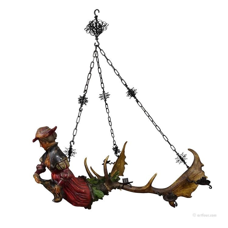 Antique Lusterweibchen of a Patrician Lady ca. 1900 (1 of 12)