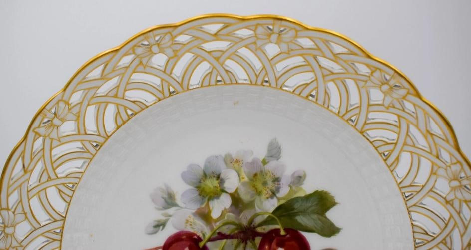 KPM Hand Painted Pierced Fruit Cabinet Plate Cherries, Circa 1890 - 3