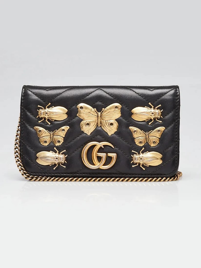 Gucci Black Quilted Leather Marmont Animal Stud Super Mini Crossbody Bag: Condition: Pre-owned - Good,Brand: Gucci,Exterior Material: Leather,Style: Crossbody Bags,Everyday Bags,Exterior Color: Black,Department: Women