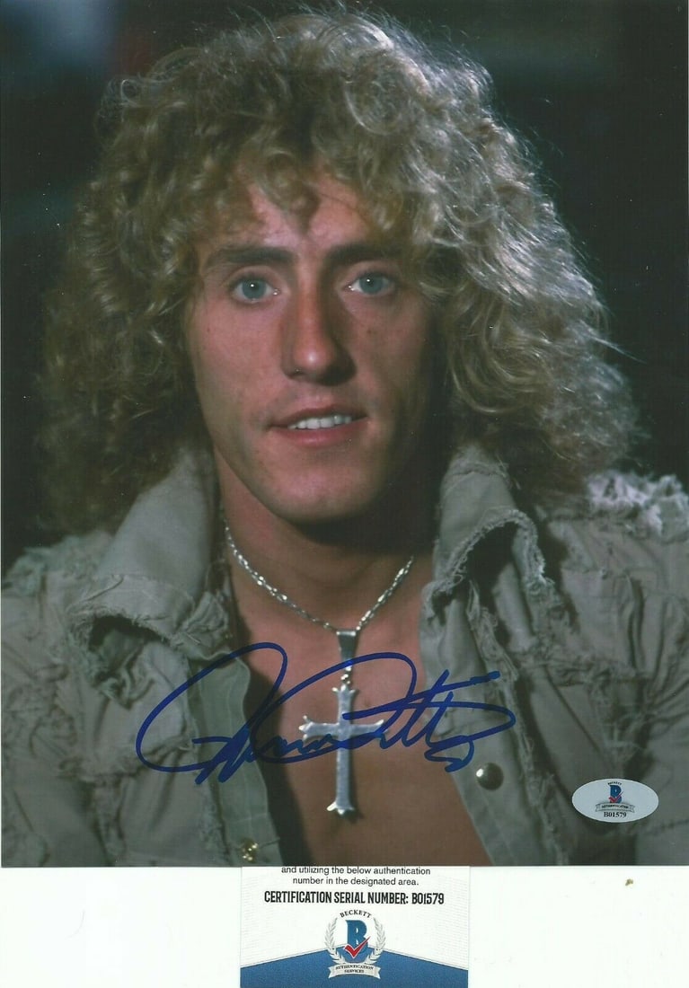 ROGER DALTREY Signed Autograph 8x10 photo BAS BECKETT Rock Icon "The Who": ROGER DALTREY Signed Autograph 8x10 photo BAS BECKETT Rock Icon "The Who"
