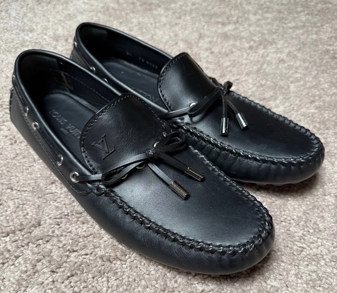 LOUIS VUITTON BLACK LEATHER MENS DRIVING LOAFERS/SHOES 9.5 US (8.5 UK) MINT! (1 of 9)