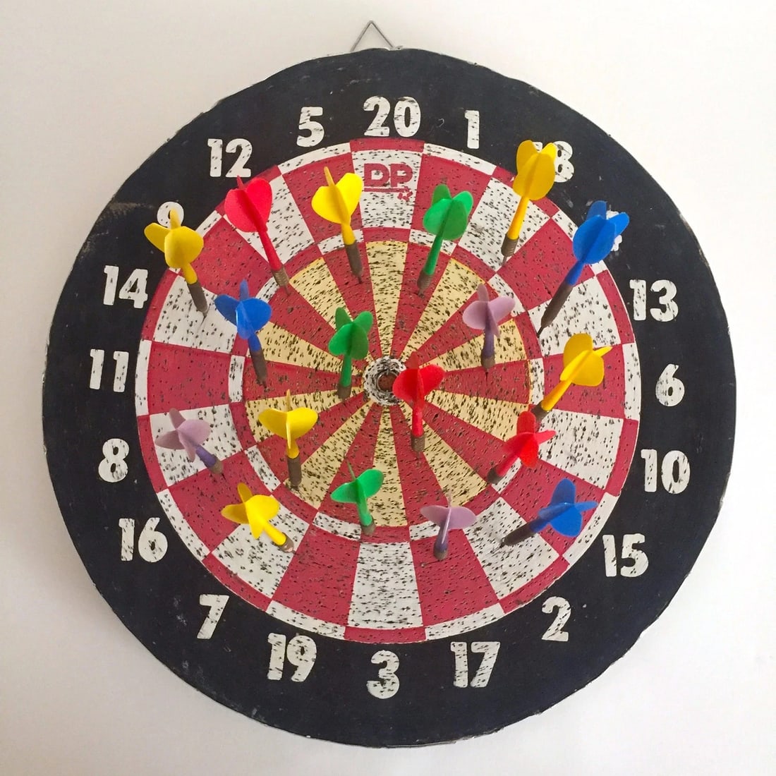 VINTAGE MID CENTURY MODERN DP SUPERSTAR 2 SIDED PAPERCOIL DARTBOARD GAME 19P SET: Condition: Used,Diameter: 18 1/4",Style: Mid-Century Modern,Item Height: 1 1/2",Depth: 18 1/4",Width: 18 1/4",Original/Reproduction: Original,Type: DART BOARD GAME SET,Color: Multi-Color,Brand: DIVERS