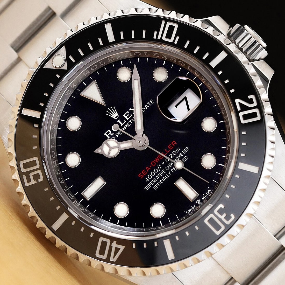 2020 CARD ROLEX SEA-DWELLER 126600 BLACK STEEL 50TH ANNIVERSARY RED 43MM WATCH: Condition: Pre-owned - Good,Bezel Color: Black,Max Wrist Size: 7.26-7.5 in,Number of Jewels: 31 Jewels,Indices: Baton Indexes,Year Manufactured: 2020-Now,Bezel: Rotatable Ceramic Bezel,Band/Strap: Bra