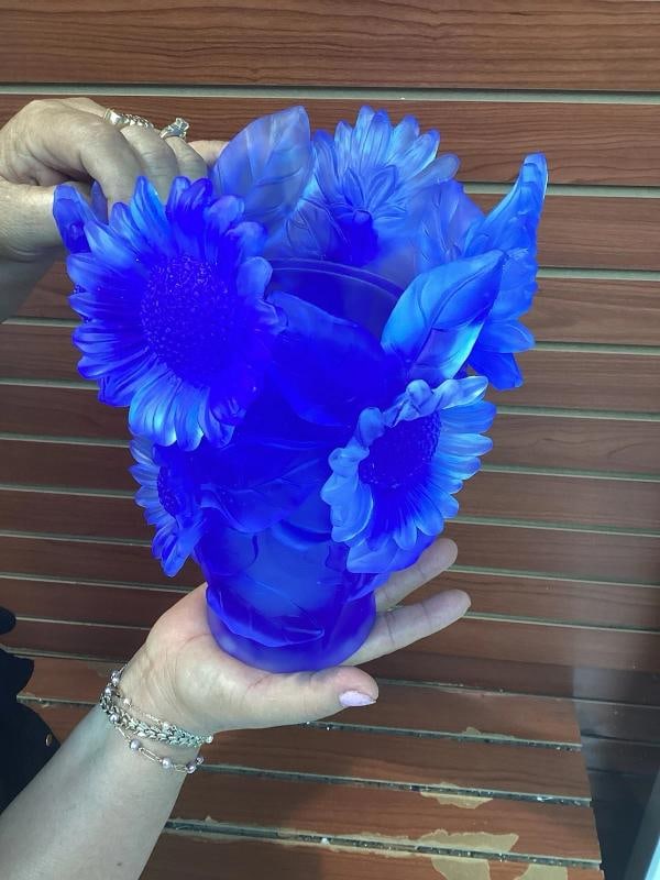 Xl Nancy Daum Style Sunflower Crystal Blue Vase H9â€ Heavy Art Glass Limited E - 7