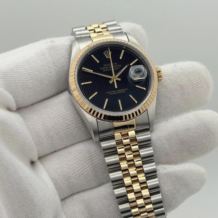 Rolex Datejust 16233 36mm Black Tapestry Dial 18k Yellow Gold Stainless Steel - 10