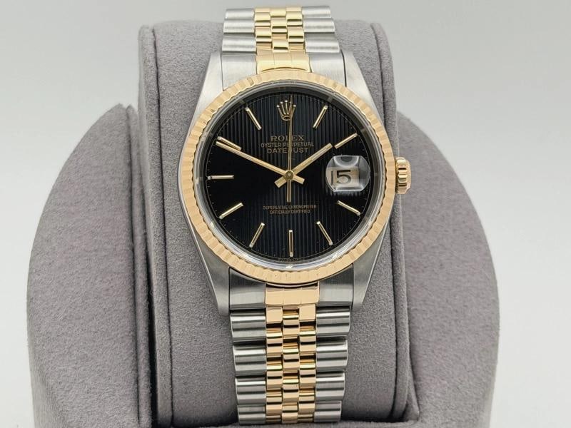 Rolex Datejust 16233 36mm Black Tapestry Dial 18k Yellow Gold Stainless Steel - 2