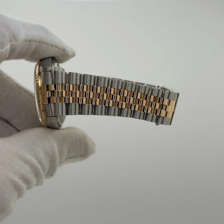 Rolex Datejust 16233 36mm Silver Dial 18k Yellow Gold Stainless Steel Jubilee - 3