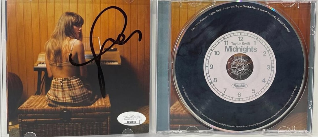 TAYLOR SWIFT Signed Autograph CD Insert "Midnights" Jade CD JSA: Industry: Music,Signed: Yes,Autograph Authentication: James Spence (JSA),Original/Reproduction: Original 