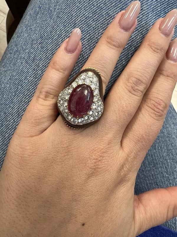 VINTAGE 18k Yellow Gold, Wood, Diamond & Ruby Cocktail Ring Vintage 1970s - 4