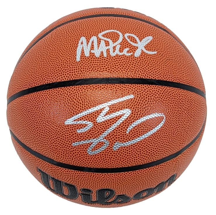 Magic Johnson & Shaquille O'Neal Signed Wilson Basketball w/ Silver Sig BAS Wit (1 of 2)