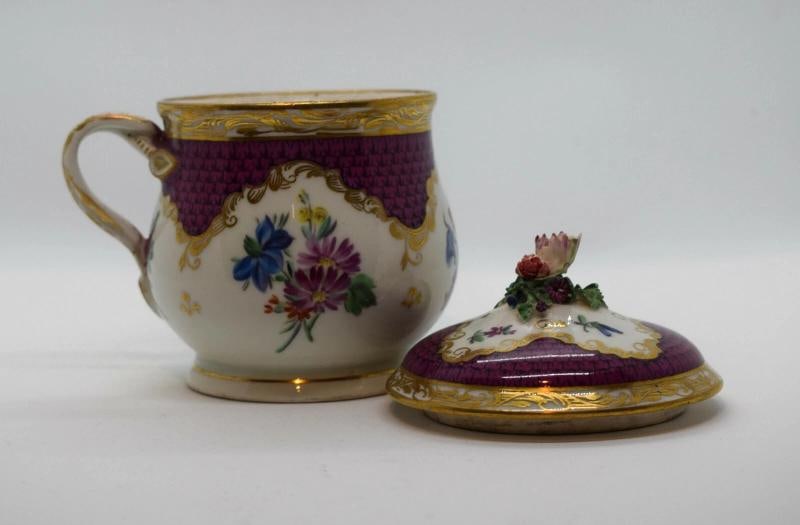 Vienna Covered Hand Painted Chocolate Cup, Circa 1780 -1800 - 5