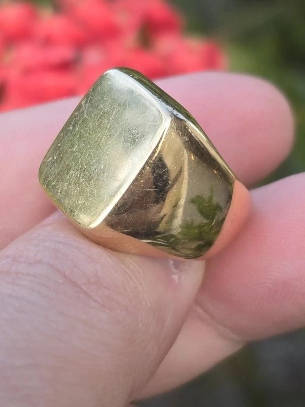 TIFFANY & CO. Vintage 1960s 14k Yellow Gold Signet Ring w/Pouch Rare - 5