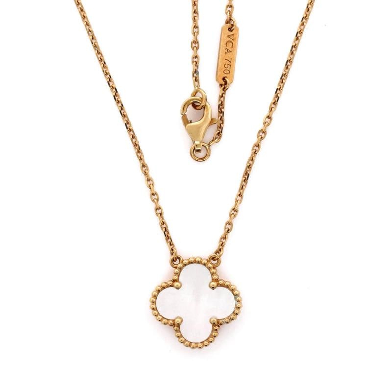 Van Cleef & Arpels Vintage Alhambra Pendant Necklace 18K Yellow Gold and Mother - 4