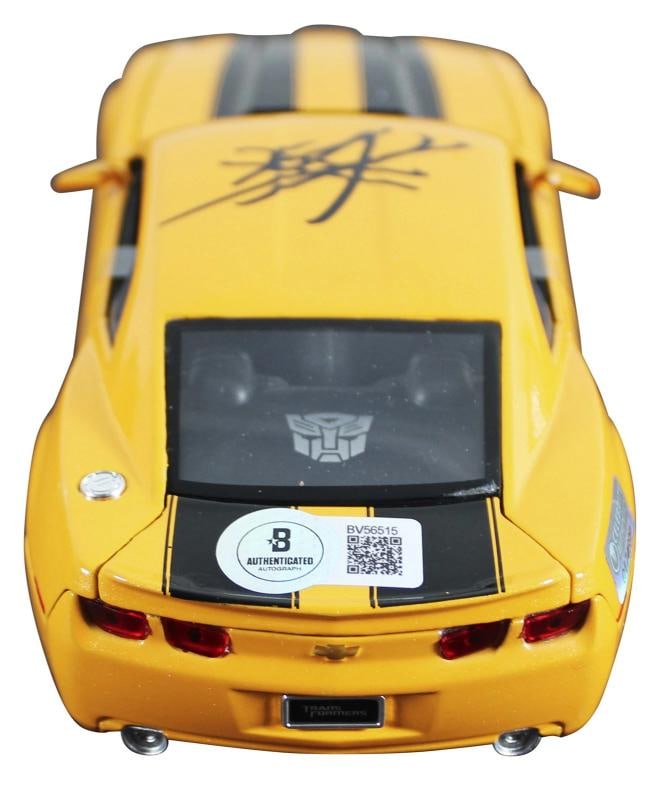 Shia LaBeouf Transformers Signed 2006 Chevrolet Camaro 1:24 Die Cast Car BAS - 5