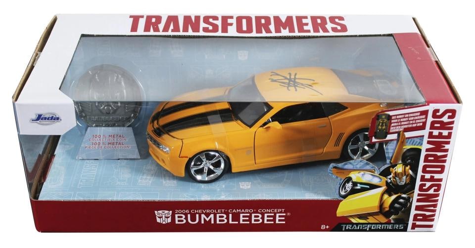 Shia LaBeouf Transformers Signed 2006 Chevrolet Camaro 1:24 Die Cast Car BAS - 8