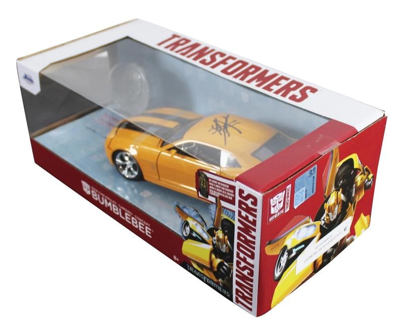 Shia LaBeouf Transformers Signed 2006 Chevrolet Camaro 1:24 Die Cast Car BAS - 9