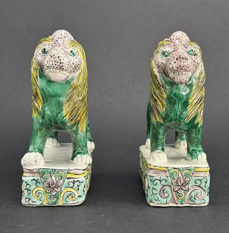 Lovely Pair Chinese Qing Sancai 3 Color Green Glaze Lion Statue Figurines - 5