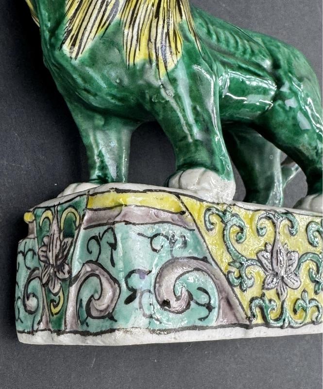 Lovely Pair Chinese Qing Sancai 3 Color Green Glaze Lion Statue Figurines - 7