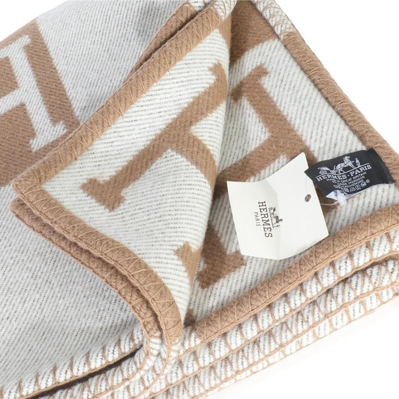 Hermes Ecru Camel Wool Cashmere Avalon Throw Blanket - 2