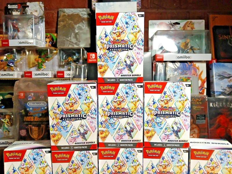 Pokemon Scarlet & Violet Prismatic Evolutions Booster Bundle - 14x Box Lot - 3