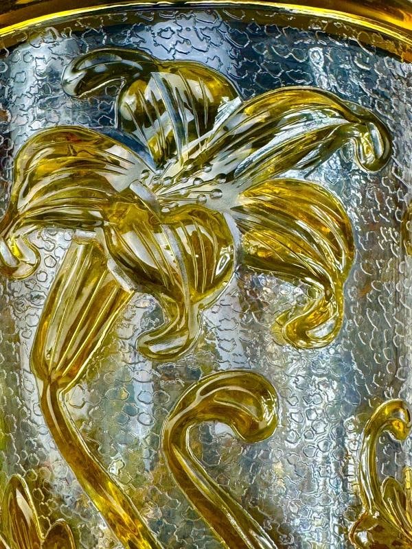 Signed Thomas Webb Cameo Fleur Glass Yellow Flowers Irises 8" Vase - 5