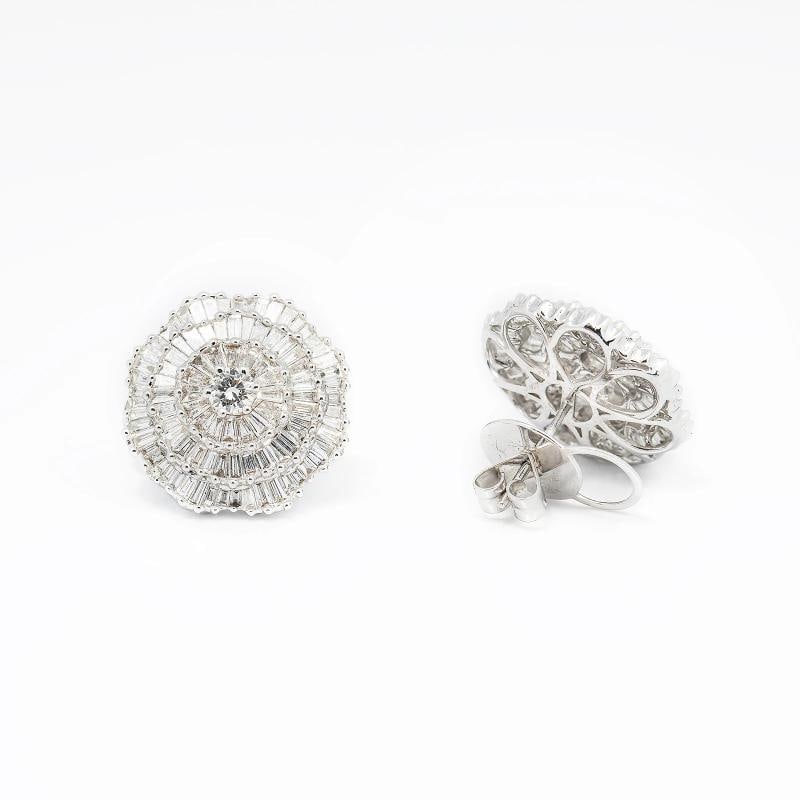 Diamond Earring with 6.25Carat FVVS1 Diamond 18K White Gold 12.3grams - 2