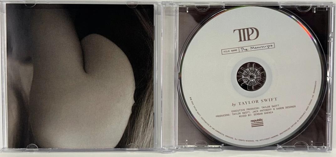 TAYLOR SWIFT Signed Autograph CD Insert "The Tortured Poets Department" JSA 172 - 3