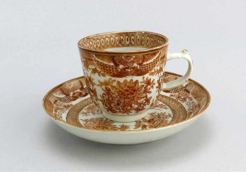 Great Set c1840s Chinese Export Porcelain Brown Fitzhugh 9 Cups 4 Saucers - 2