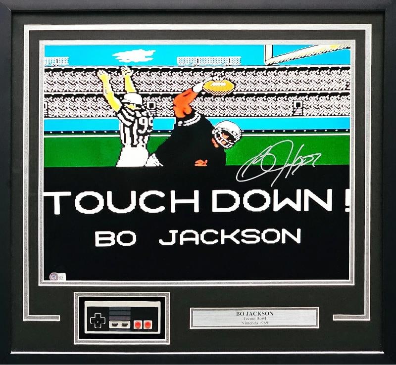 Bo Jackson Auto Framed 16x20 Tecmo Bowl Photo NES Controller Raiders Beckett: Player: Bo Jackson,Team: Oakland Raiders,Sport: Football-NFL,Product: Photo,Signed: Yes,Autograph Authentication: Beckett Authentication Services (BAS),Original/Reprint: Original,Country of Origin: Un
